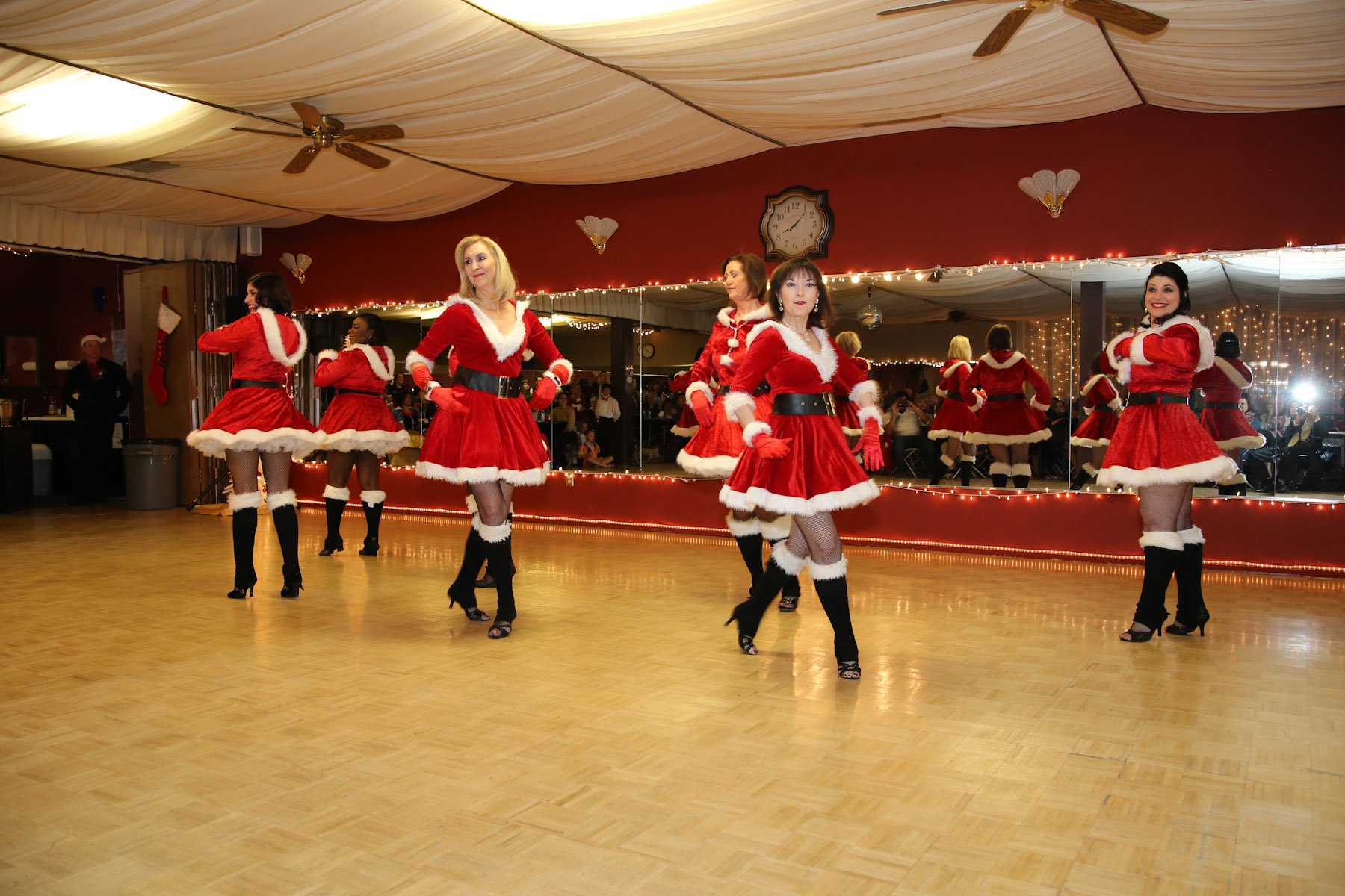 dancemasters1209160113.jpg