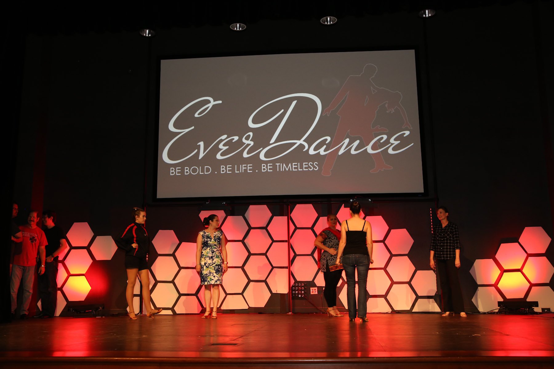 everdance0603170002.jpg