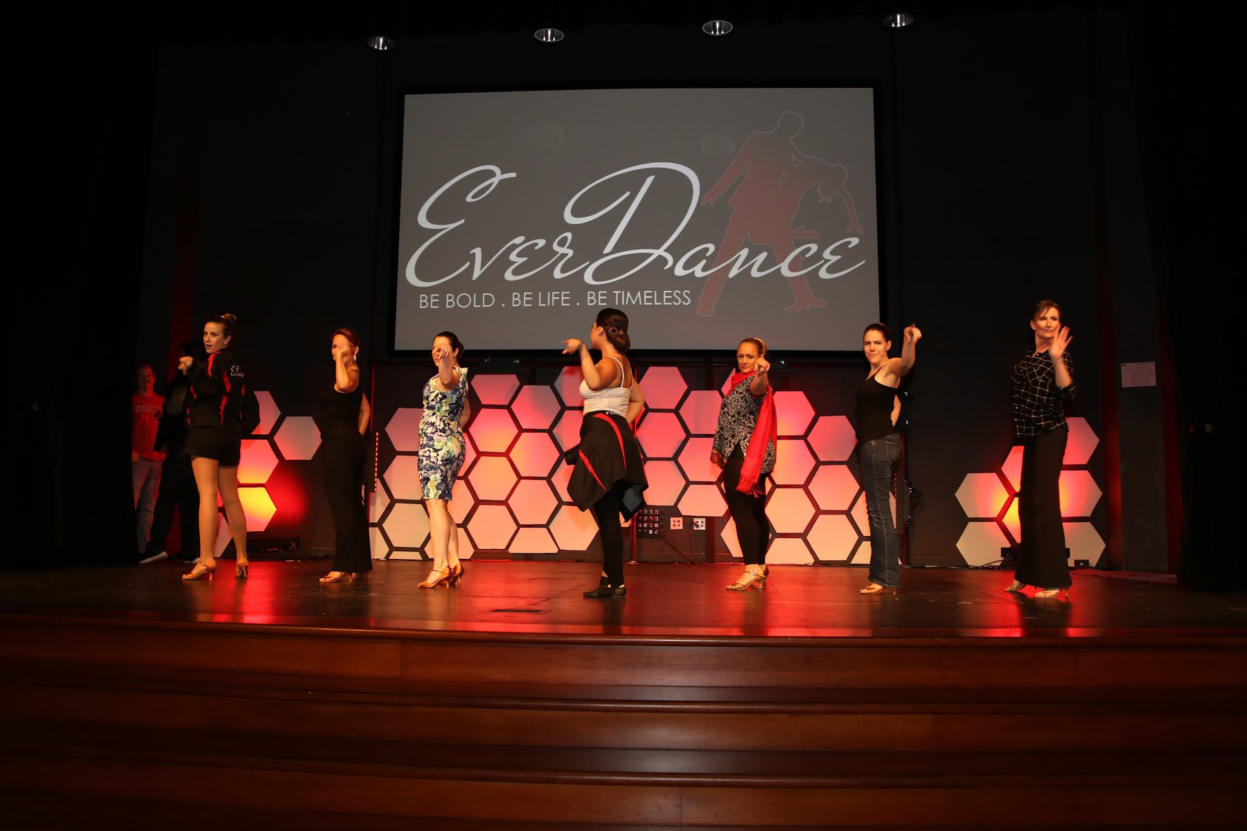 everdance0603170015.jpg