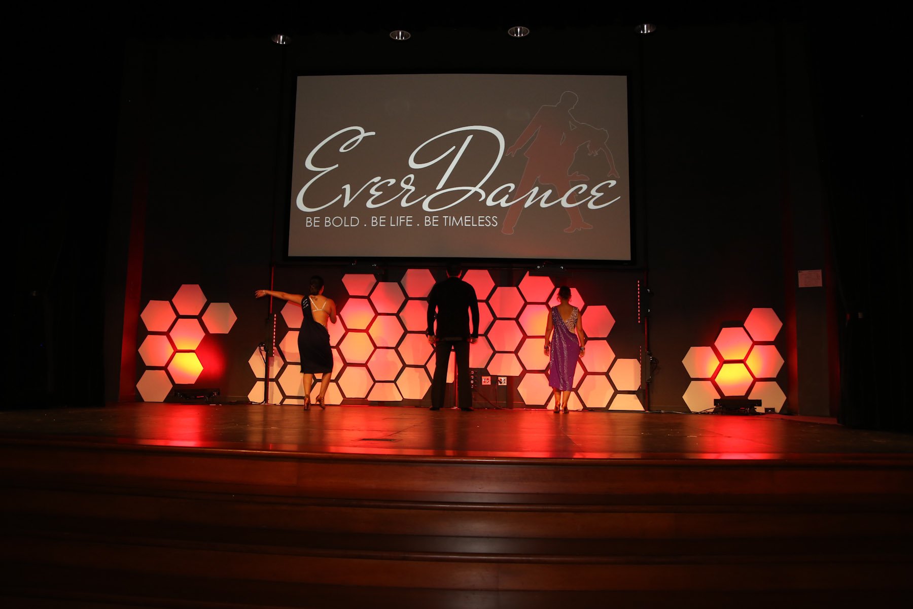 everdance0603170469.jpg