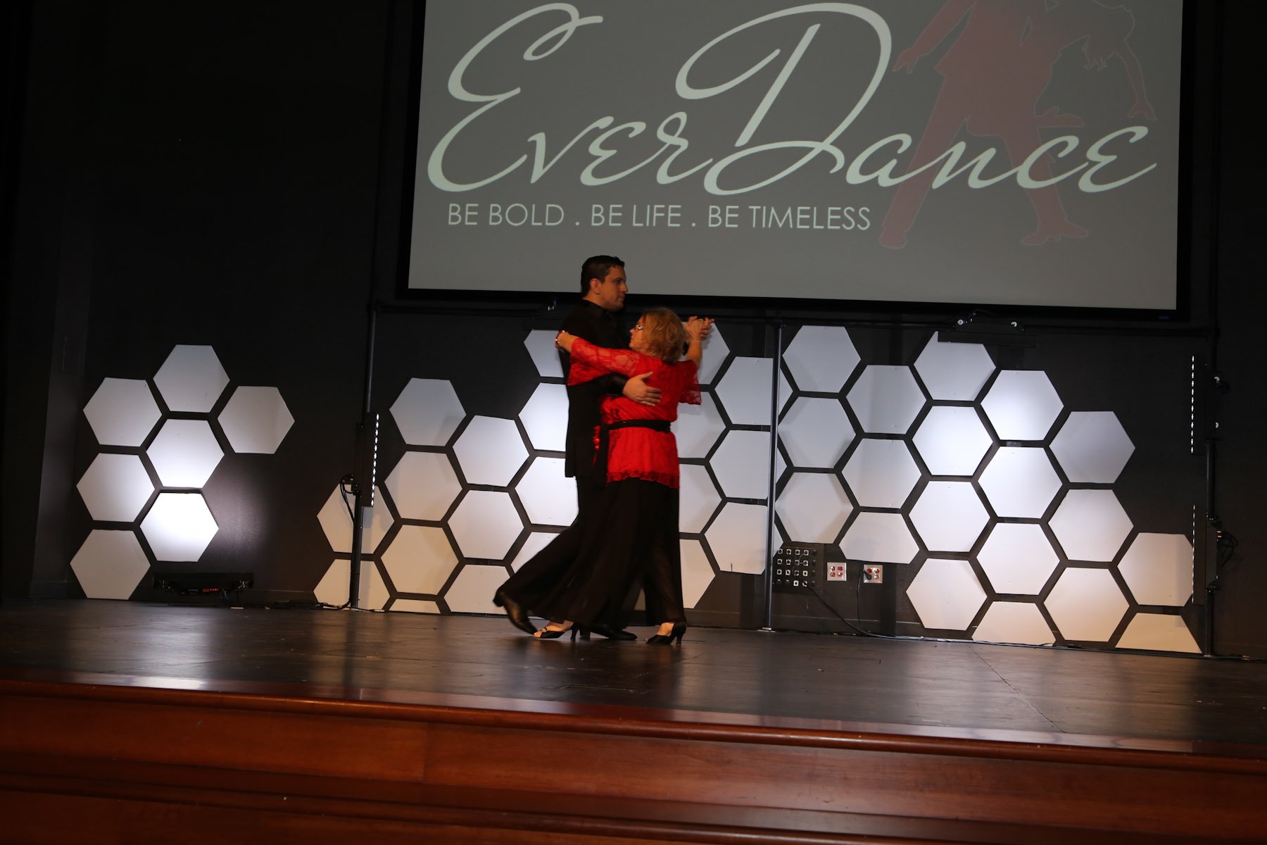 everdance0603170574.jpg