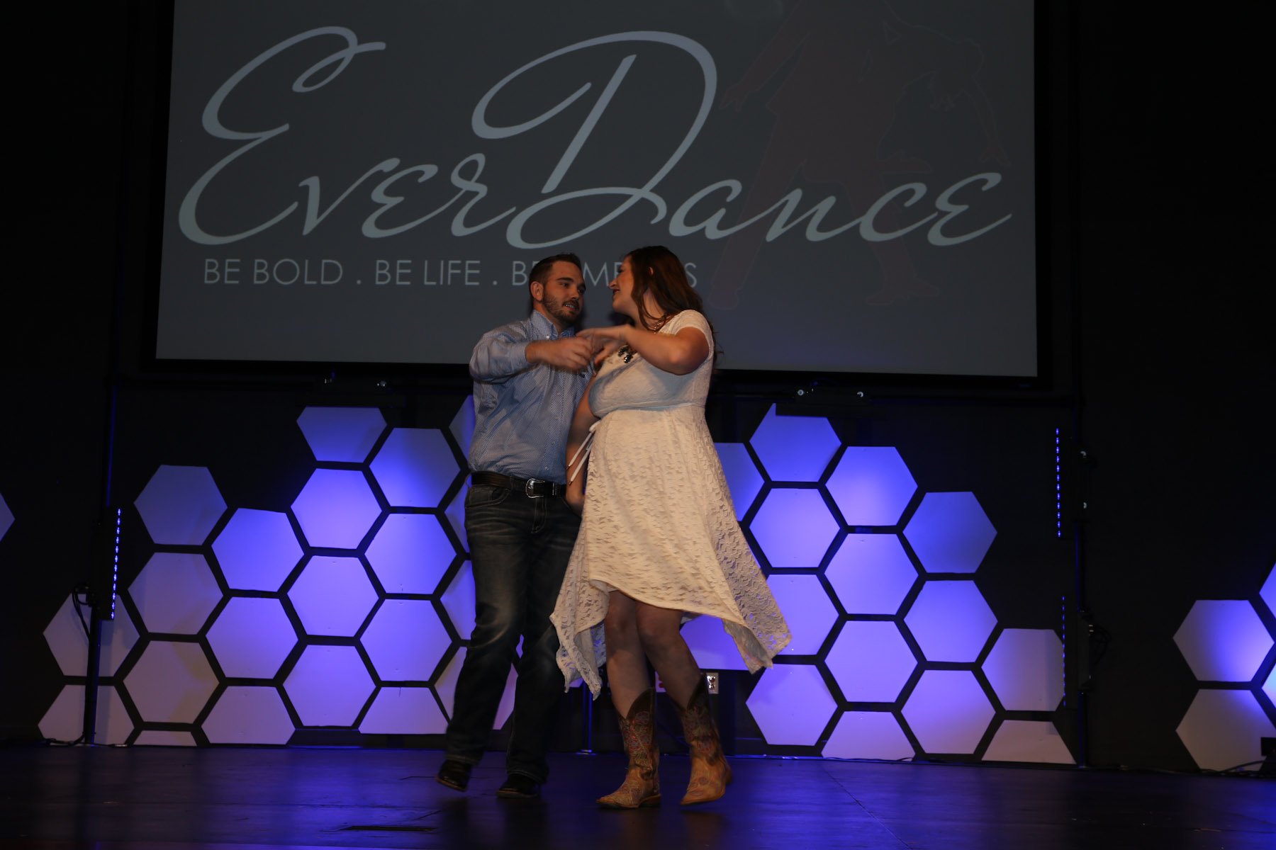 everdance0603170600.jpg