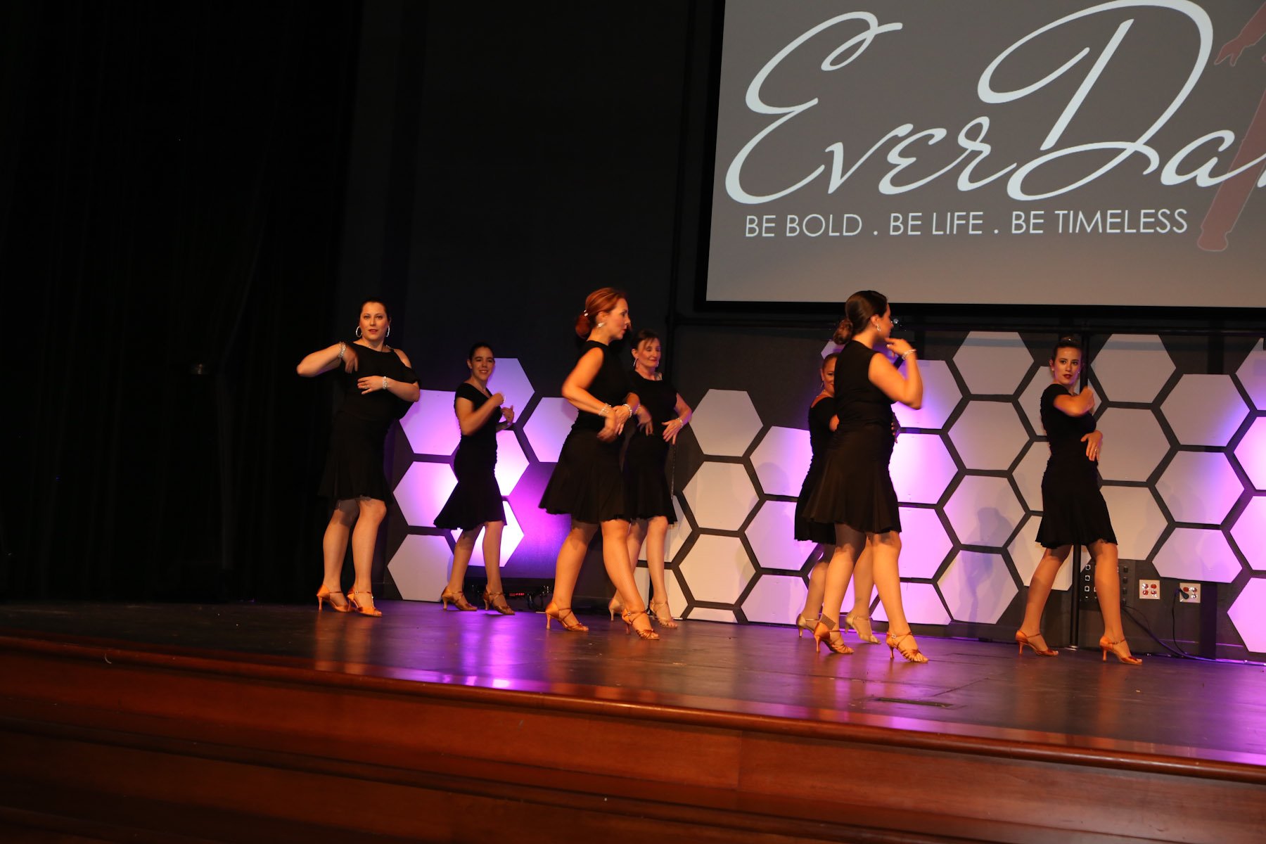 everdance0603170640.jpg