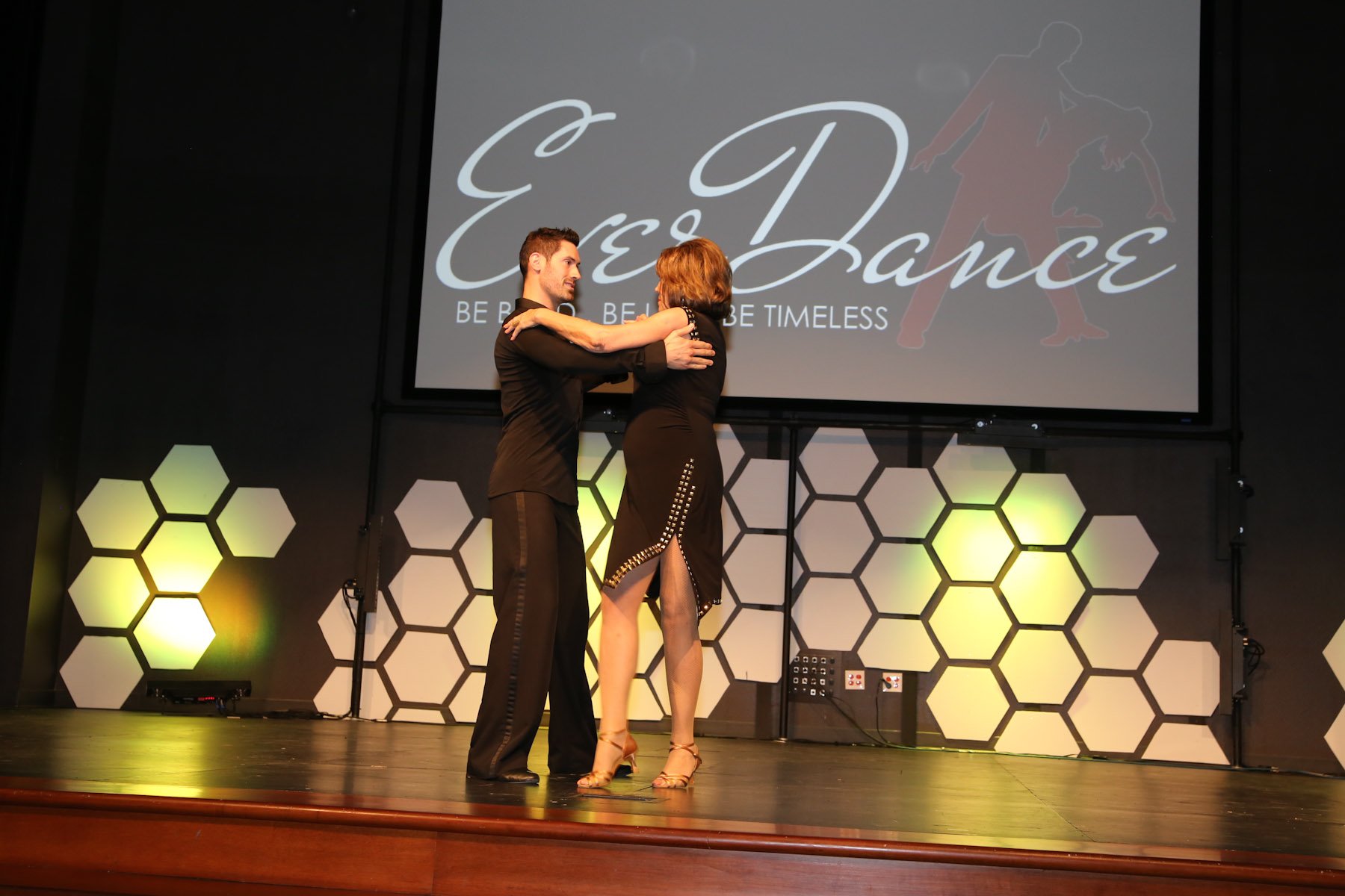 everdance0603170665.jpg