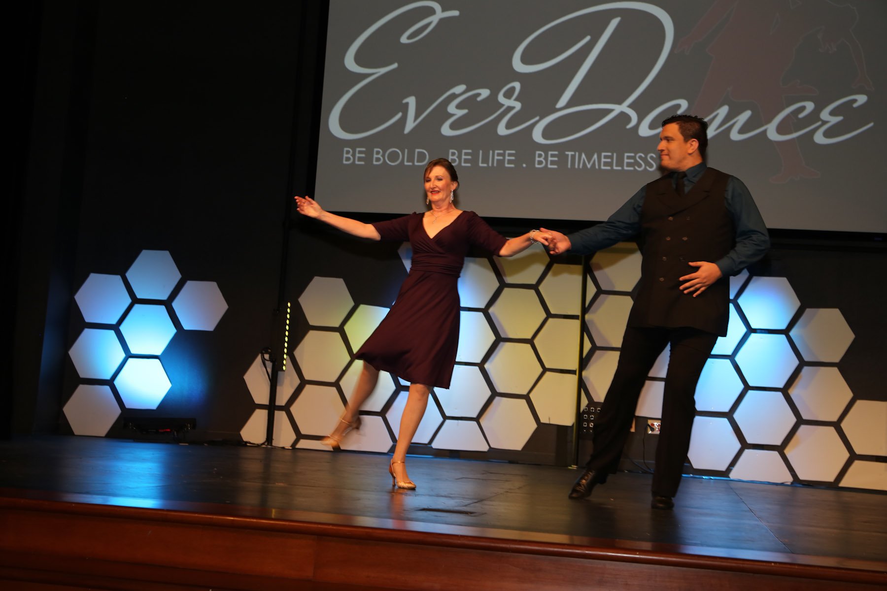 everdance0603170697.jpg