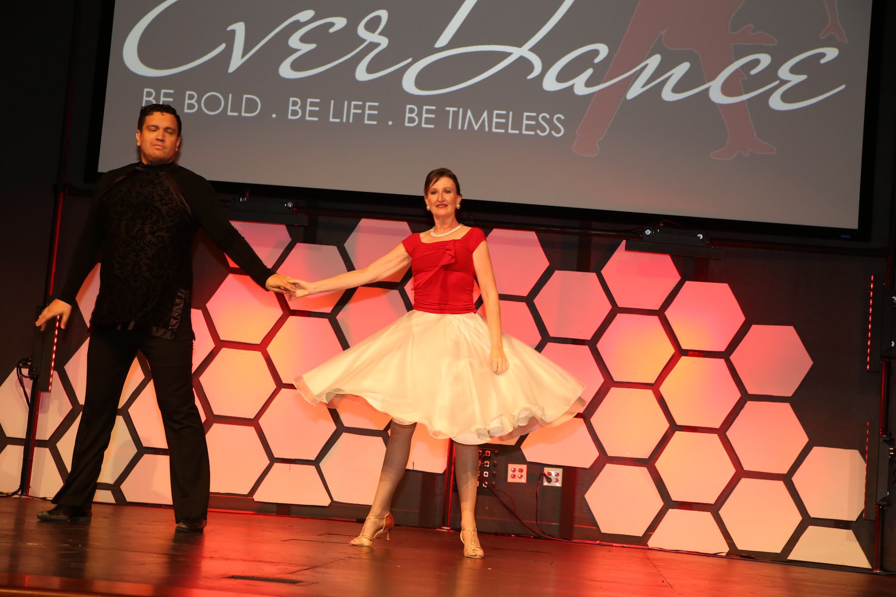 everdance0603170962.jpg