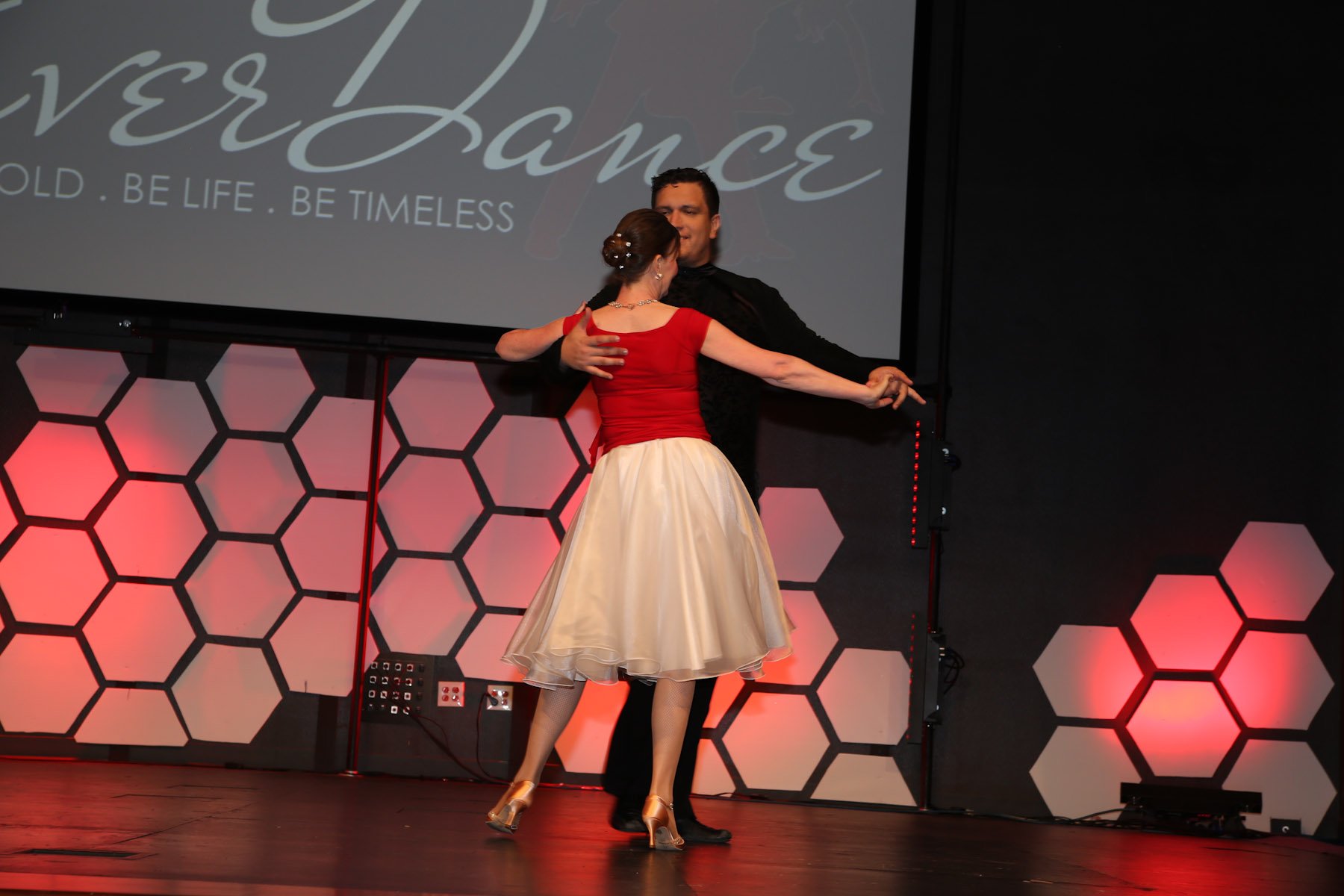 everdance0603170975.jpg