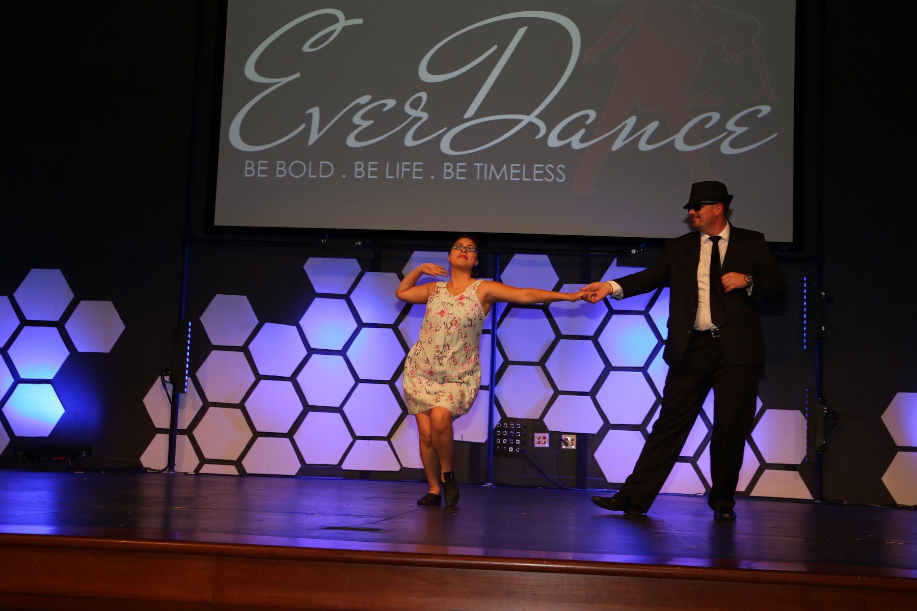 everdance0603170986.jpg