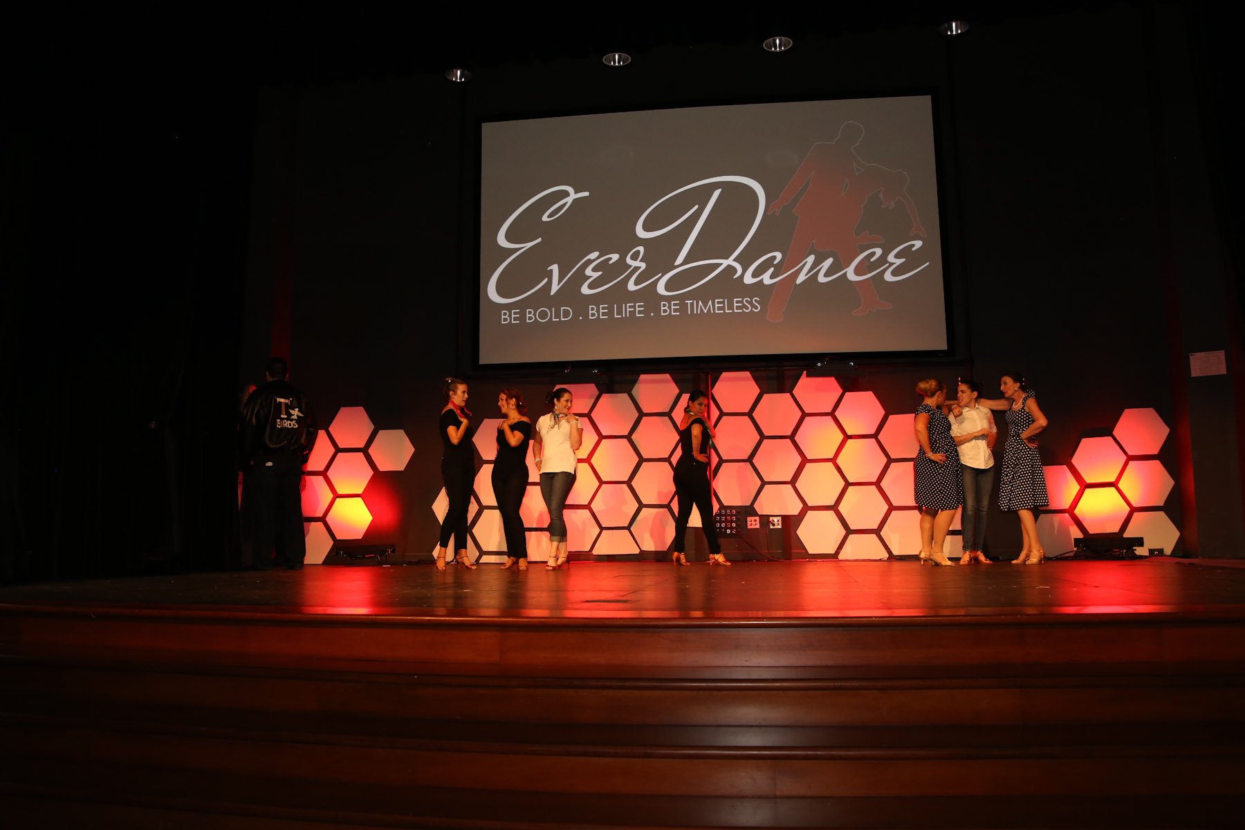 everdance0603171094.jpg