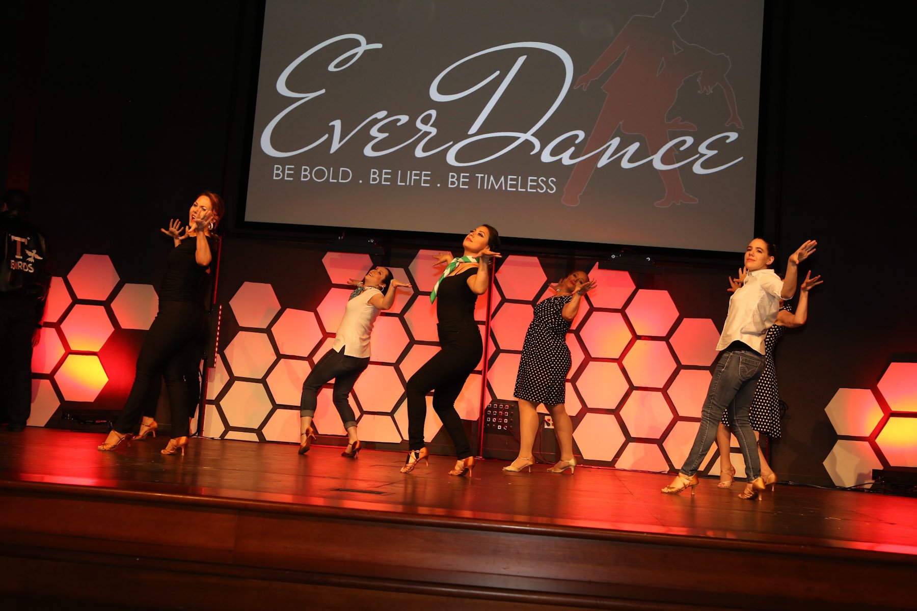 everdance0603171101.jpg