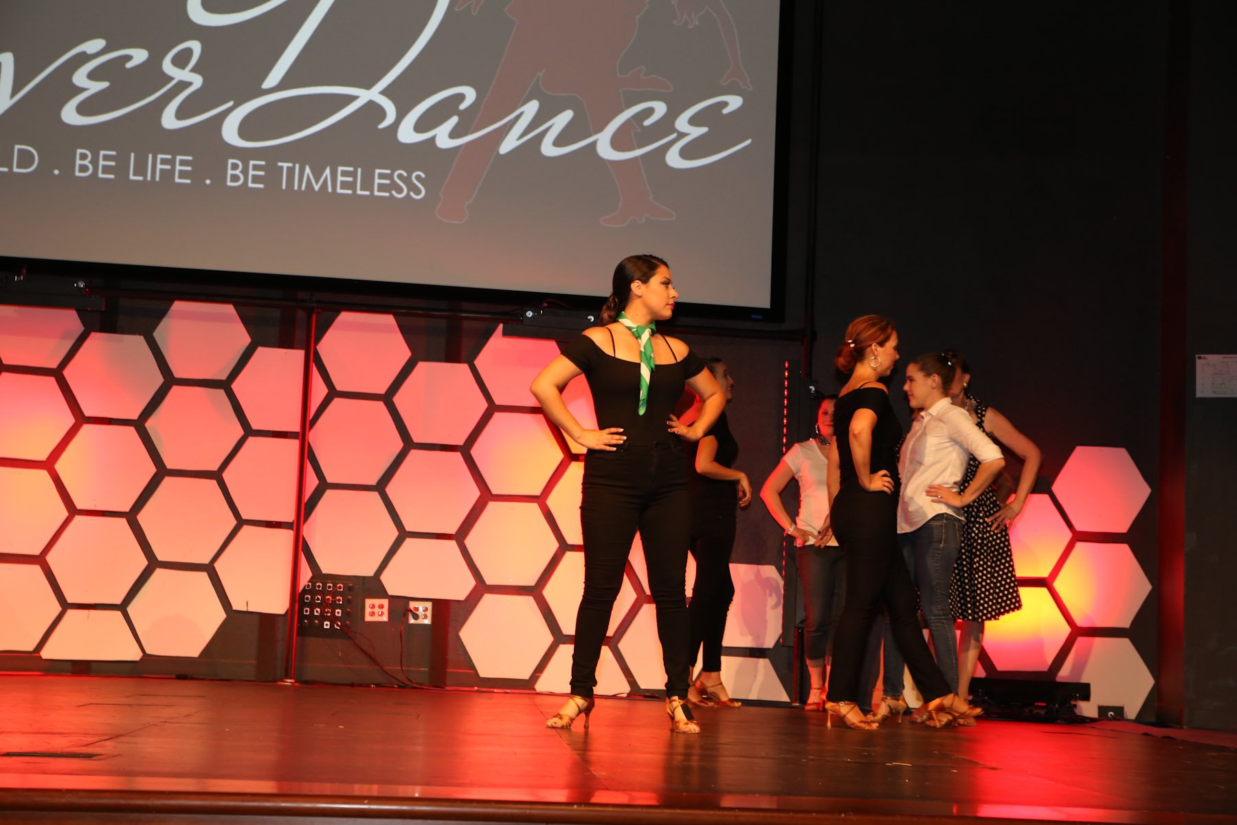 everdance0603171105.jpg